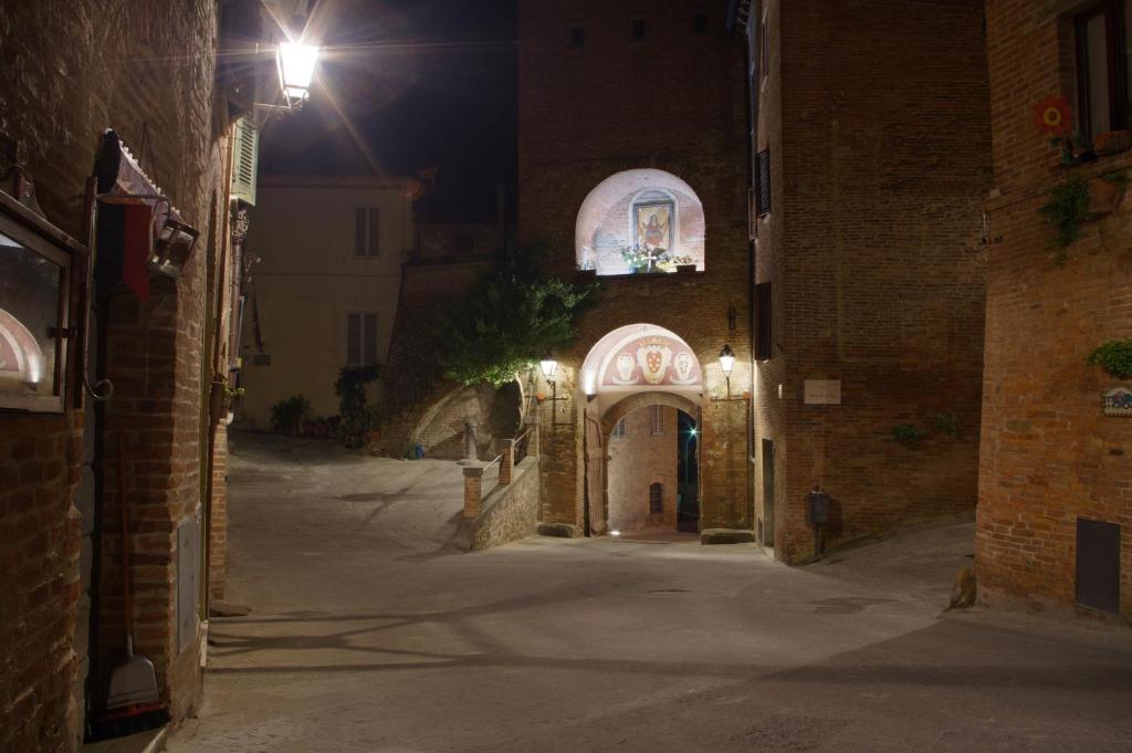 Hotel La Piccola Stazione Torrita di Siena Exterior photo